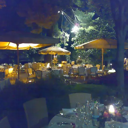 Hotel Villa Alessandra-3